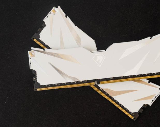 Обзор бюджетной оперативной памяти DDR4 Netac Shadow II 2×16 ГБ 3200 МГц White