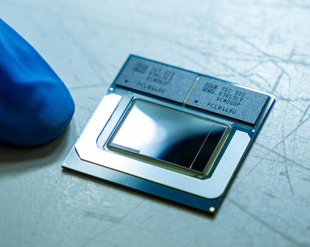 Intel следует примеру Apple с чипом Meteor Lake со встроенной памятью