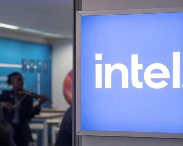 Intel намерена интегрировать AI в каждый свой продукт