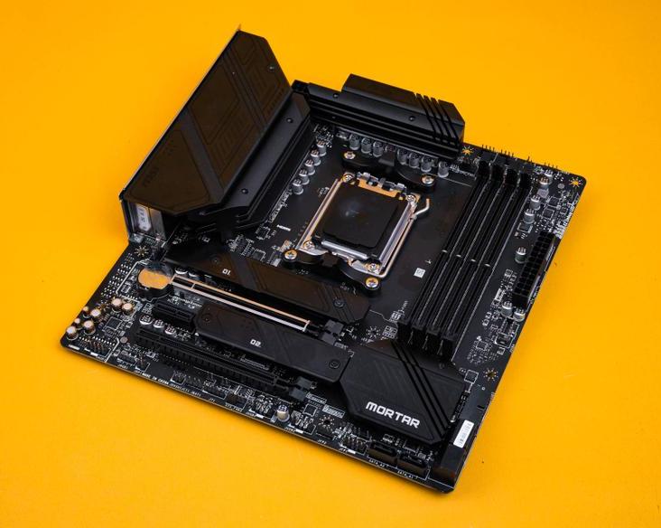 Обзор материнской платы MSI MAG B650M Mortar WiFi