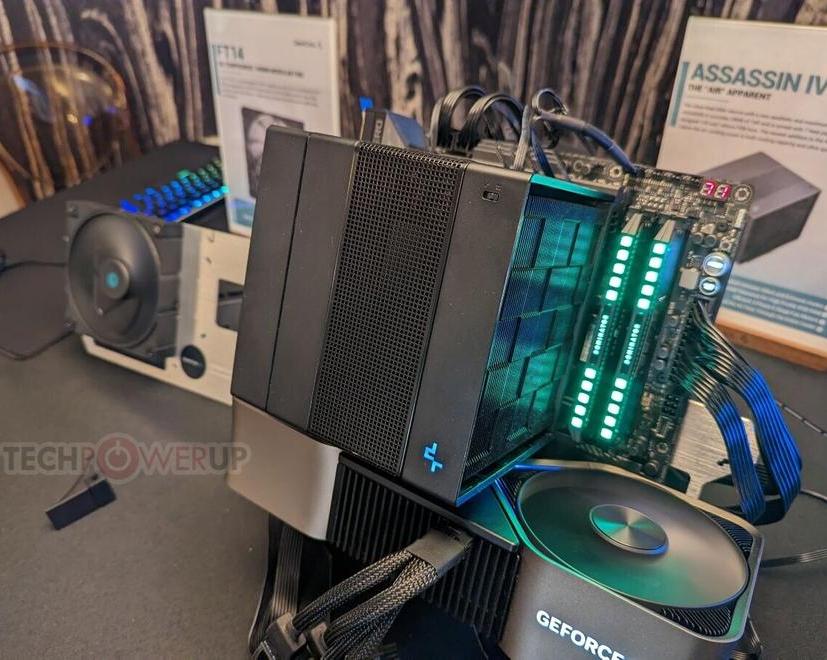 Новинки кулеров от DeepCool: Assassin IV и дисплеи на воздушных СО